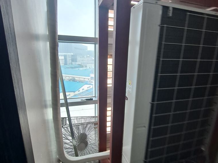 실외기실 갤러리창 환풍기 시공 시공 전